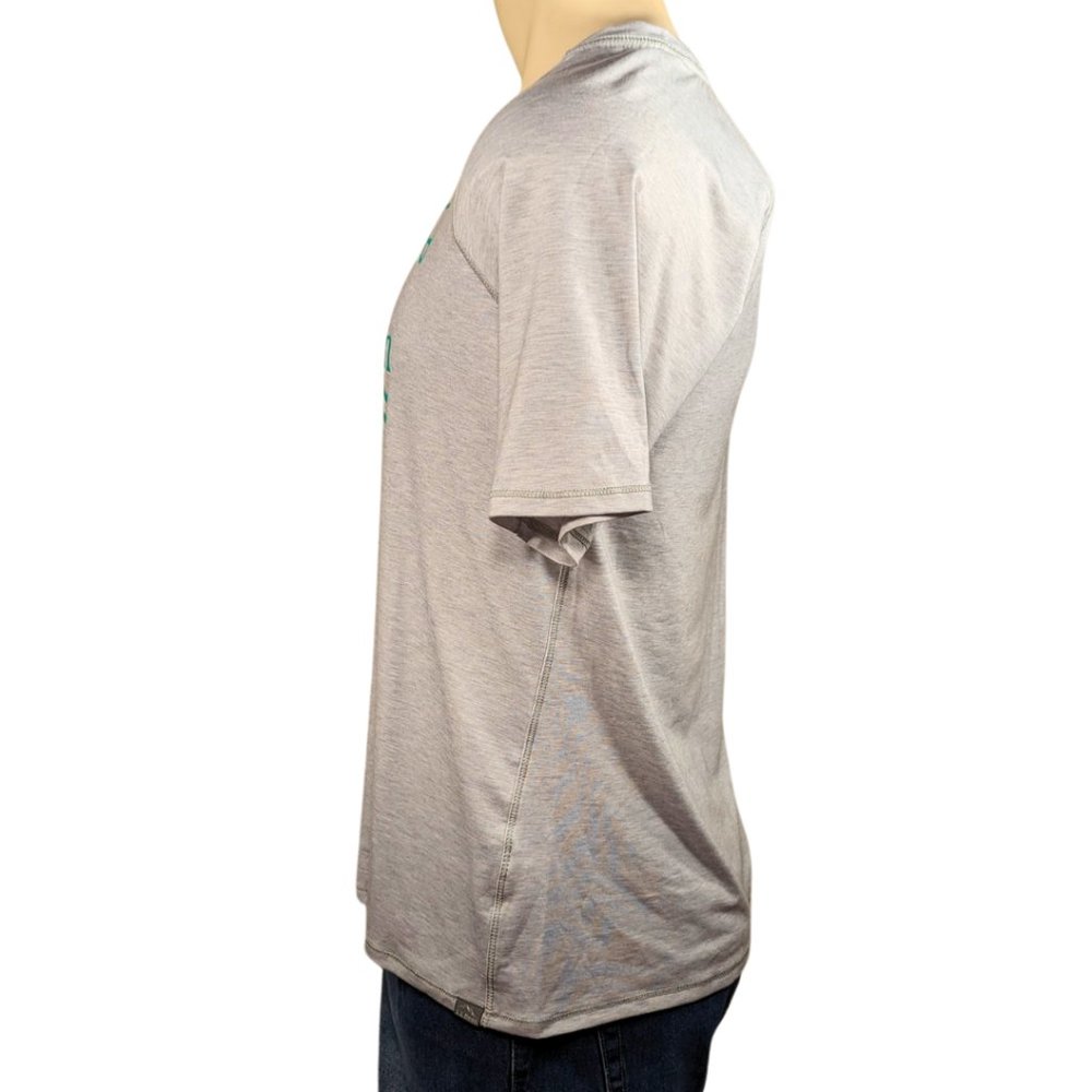 L.L Bean NWT Men's Large Short Sleeve Grey Everyday Sun Smart T-Shirt - Picture 4 of 11
